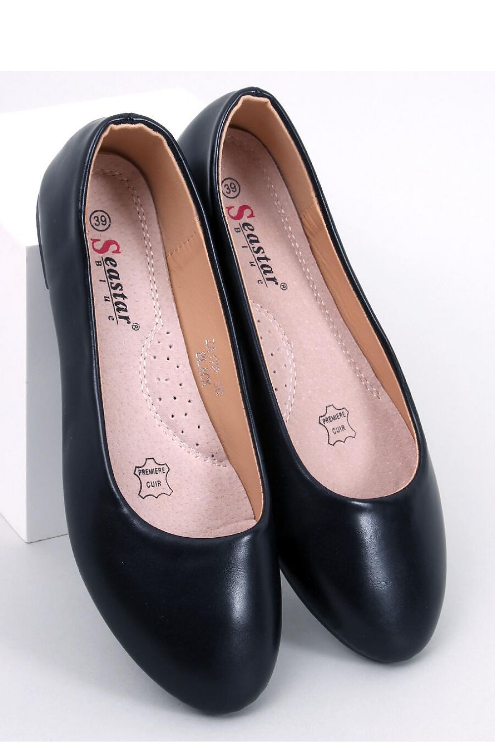 Ballet flats model 182229 Inello - Lojahub Shop